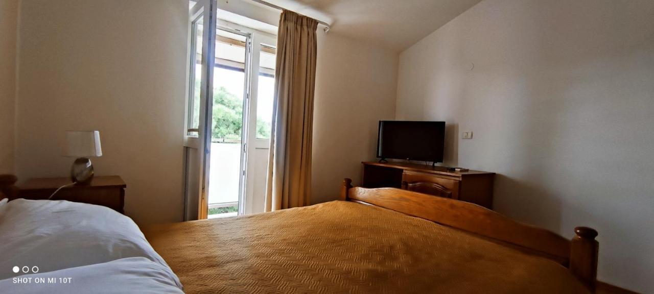 Laco De Pelagius Rooms Novigrad Istria Exterior foto
