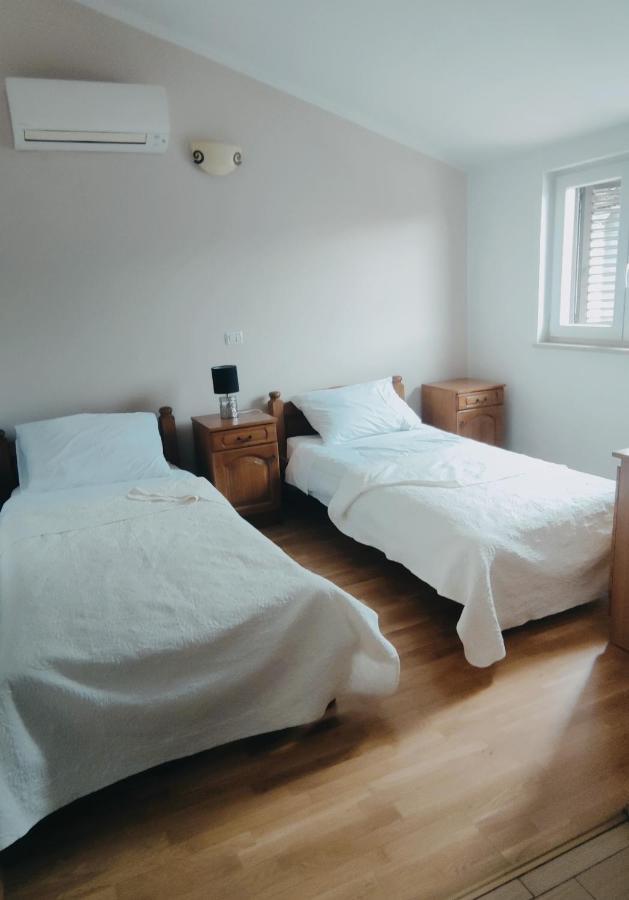 Laco De Pelagius Rooms Novigrad Istria Exterior foto