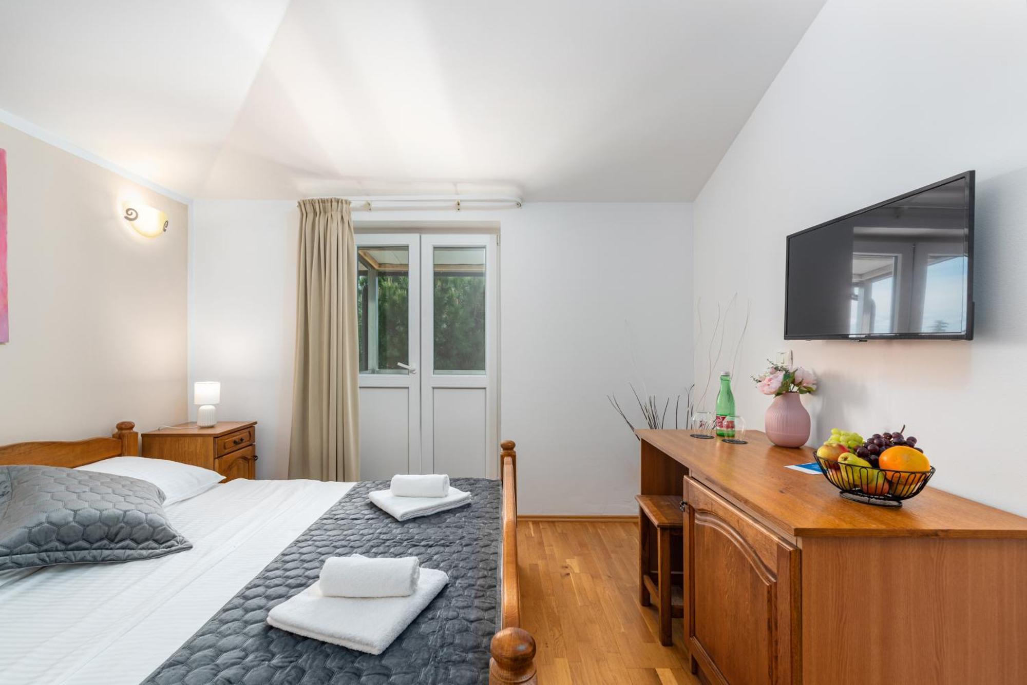 Laco De Pelagius Rooms Novigrad Istria Exterior foto