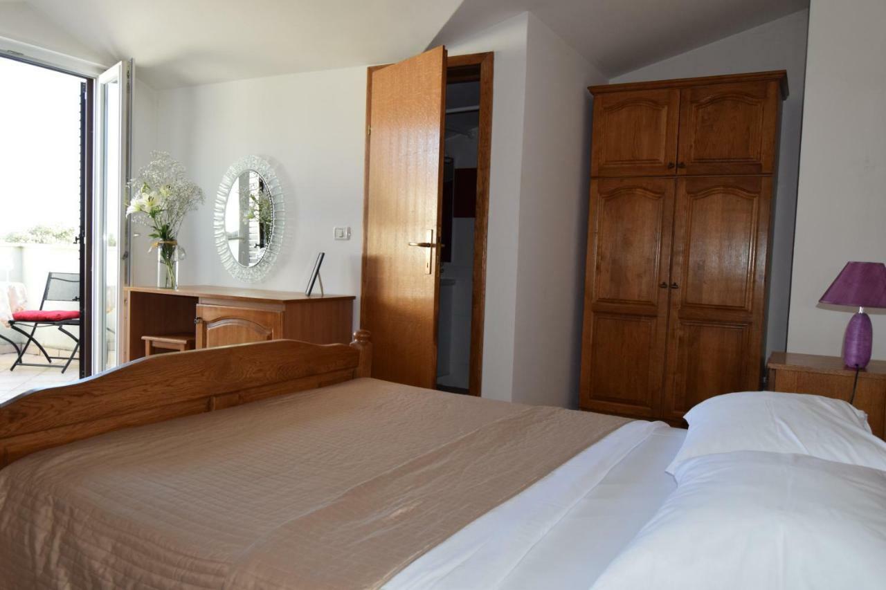 Laco De Pelagius Rooms Novigrad Istria Exterior foto